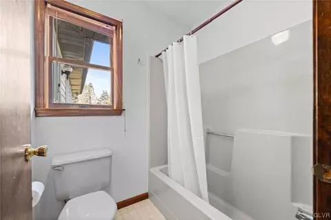5630 Chenango Dr, Bethlehem, PA 18017 photo 20