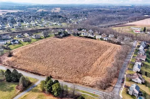4103 Indian Creek Rd, Macungie Twp, PA 18049