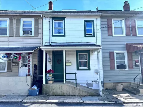 221 Mulberry St, Catasauqua, PA 18032