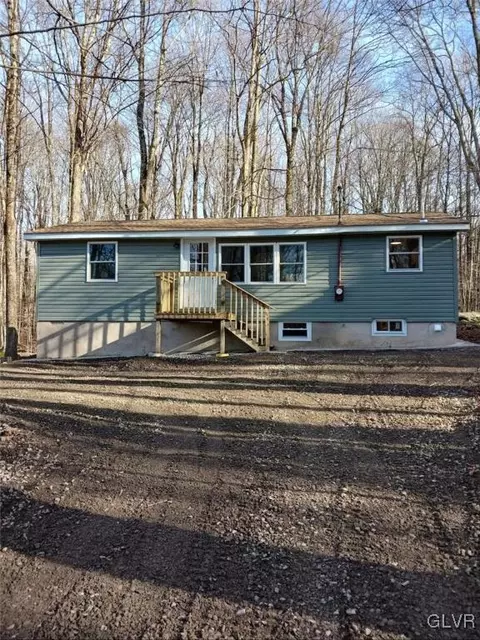 115 Paxinos Dr, Coolbaugh Twp, PA 18347