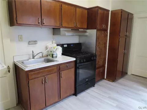 1707 Main St, Bethlehem, PA 18018 photo 18