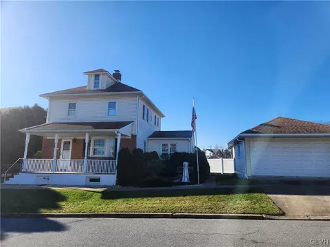 1024 Washington St, Fullerton, PA 18052 photo 5