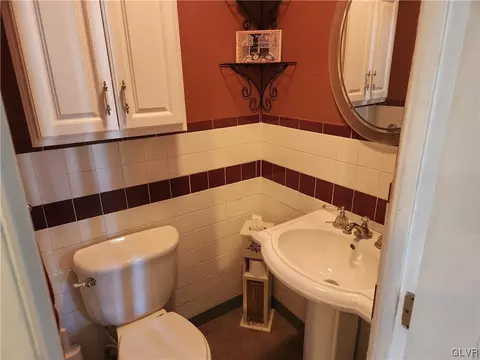 1024 Washington St, Fullerton, PA 18052 photo 27
