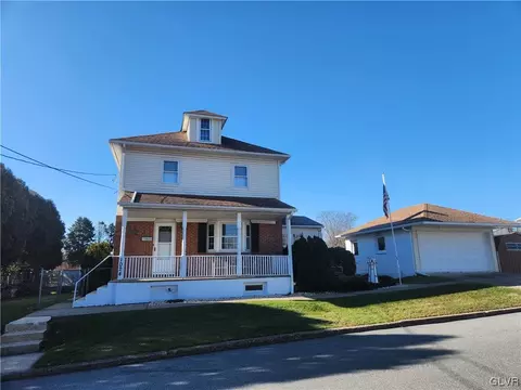 1024 Washington St, Fullerton, PA 18052 photo 3