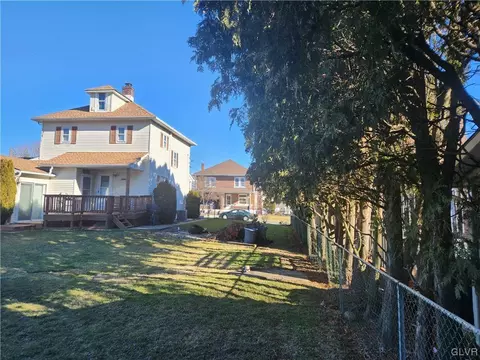 1024 Washington St, Fullerton, PA 18052 photo 9