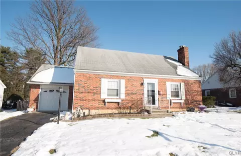 531 Parkway Rd, Allentown, PA 18104