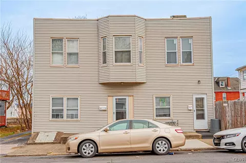 42 S 14th St, Easton, PA 18042