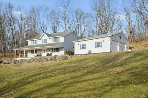 182 Hobbie Rd, Nescopeck, PA 18635