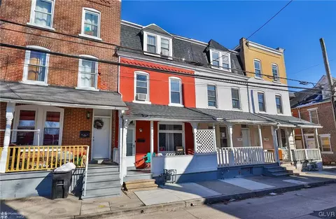 233 N Law St, Allentown, PA 18102