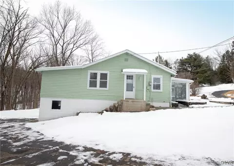 2244 Hillside Rd, Slatington, PA 18080