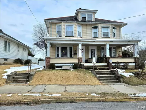 373 S 9th St, Lehighton Borough, PA 18235