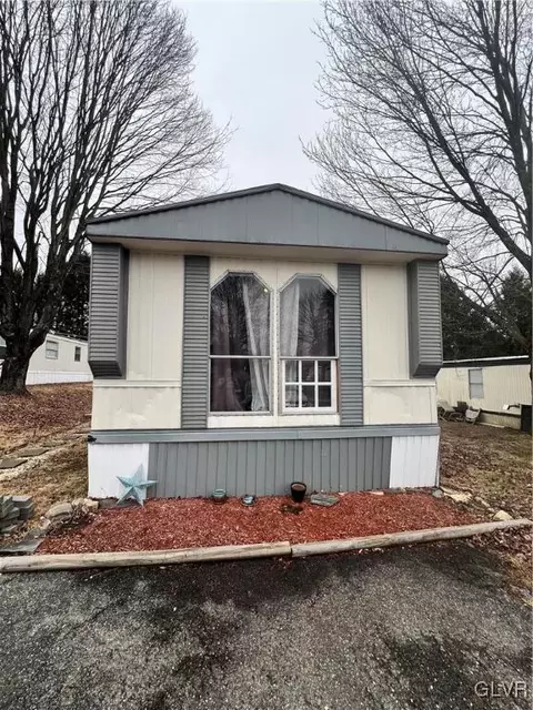 118 Cheyenne Ln, Lehighton, PA 18235