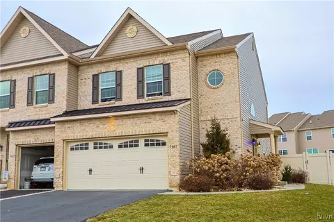 1481 Caspian St, Allentown, PA 18104