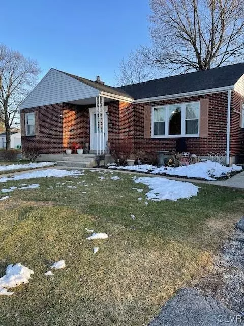 1330 W Wyoming St, Allentown, PA 18103