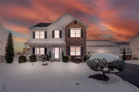 2609 English Ivy Rd, Nazareth, PA 18064