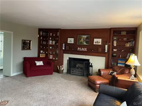 3440 Drifting Dr, Hellertown, PA 18055 photo 21