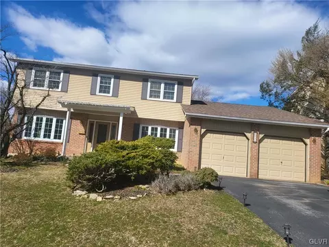 2925 W Fairview St, Allentown, PA 18103