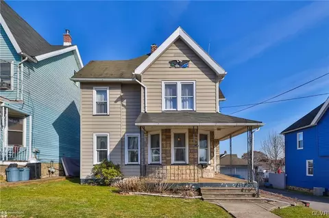 209 N 10th St, Easton, PA 18042