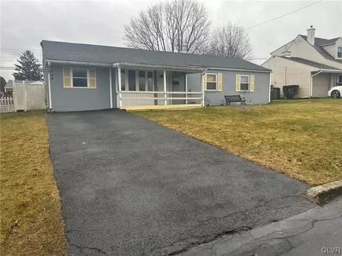 3078 Salisbury Dr, Allentown, PA 18103