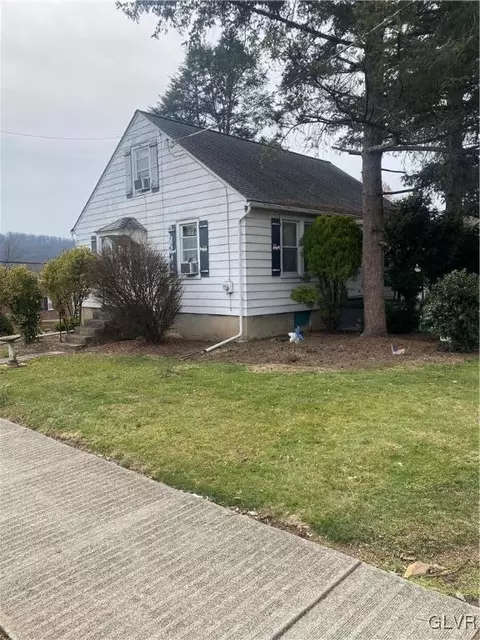 1103 Spring St, Bethlehem, PA 18018