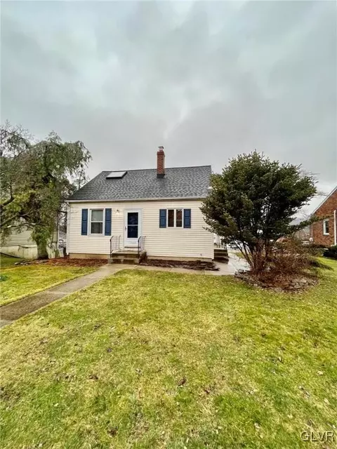 1410 Detweiler Ave, Hellertown, PA 18055