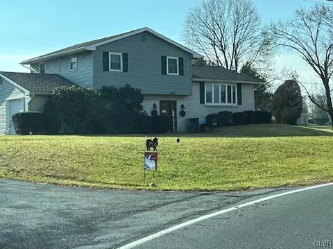 118 Haas Rd, Mertztown, PA 19539
