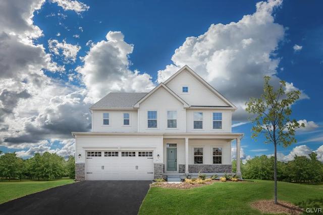 1162 Woodmont Ln, Catasauqua, PA 18032