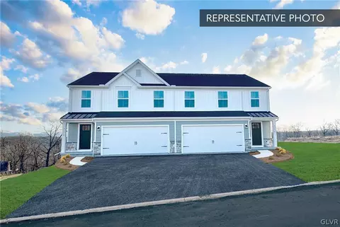 3218 Eisenhower Dr #178, Northampton, PA 18067