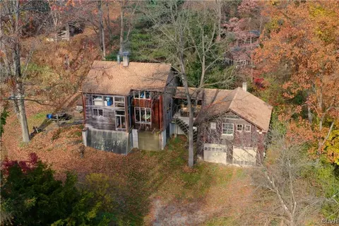 572 Kohlers Hill Rd, Lenhartsville, PA 19534