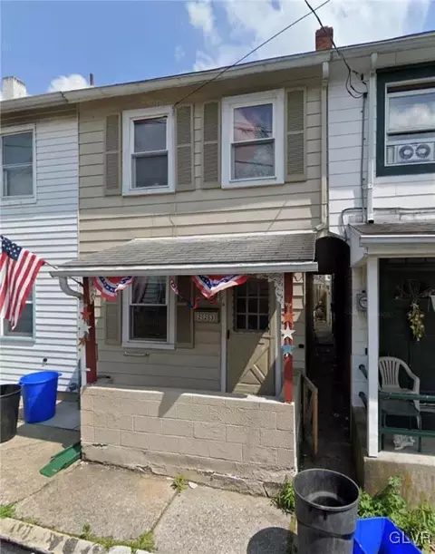 223 Mulberry St, Catasauqua, PA 18032