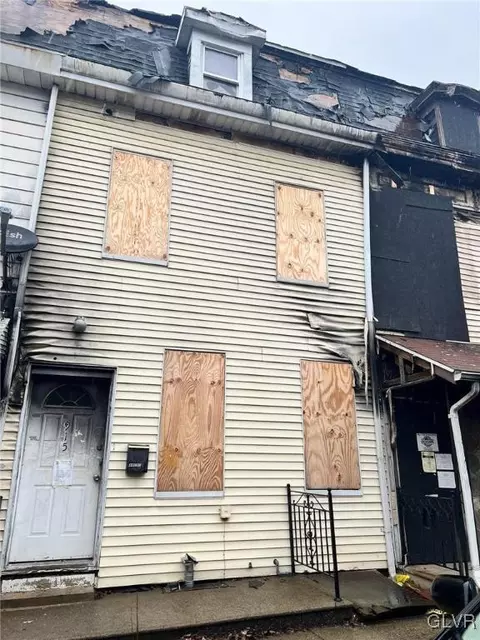 915 Ferry St, Easton, PA 18042