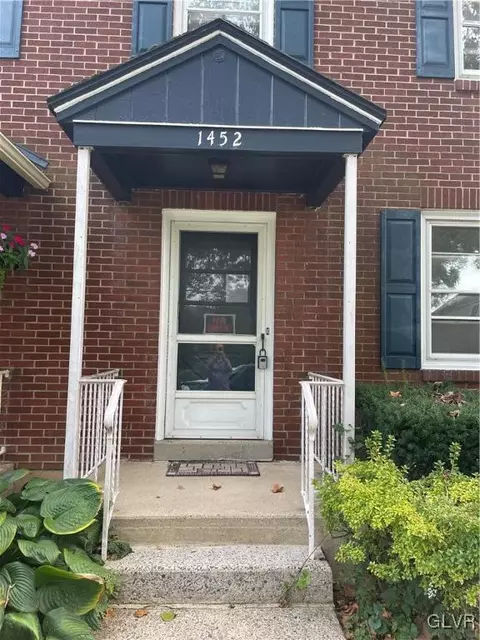 1452 Monocacy St, Bethlehem, PA 18018