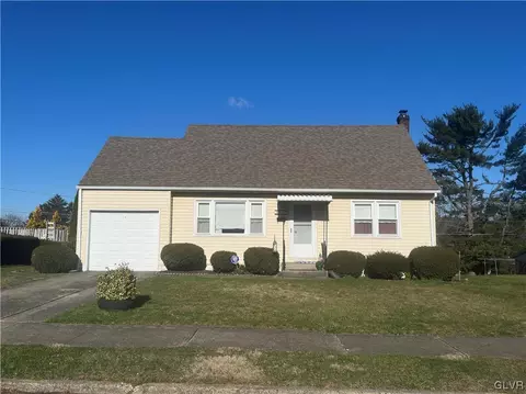 3037 Shakespeare, Bethlehem, PA 18017