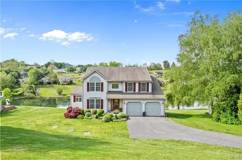 451 Wynonah Dr, Auburn, PA 17922