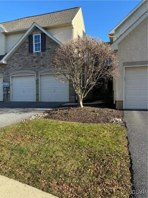 6012 Eli Cir, Macungie, PA 18062
