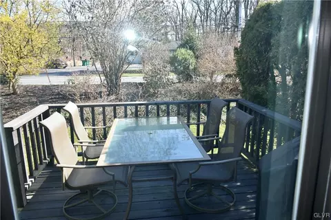 3422 Drighton Ct, Bethlehem, PA 18020 photo 7