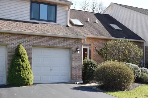 3422 Drighton Ct, Bethlehem, PA 18020