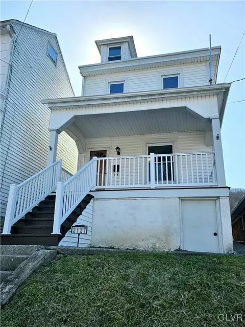 2127 W Norwegian St, Pottsville, PA 17901