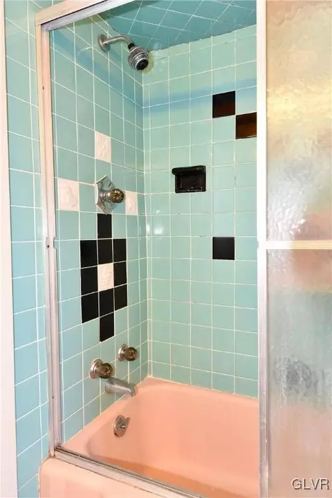 321 E Laurel St, Bethlehem, PA 18018 photo 41