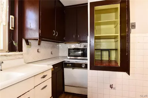 321 E Laurel St, Bethlehem, PA 18018 photo 28