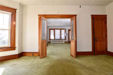 321 E Laurel St, Bethlehem, PA 18018 photo 11