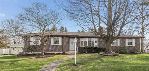 2929 Norton Ave, Palmer Township, PA 18045