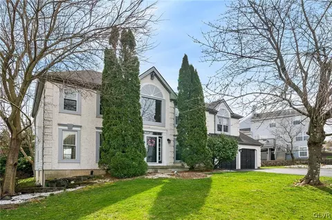 3320 Sturbridge Ave, Easton, PA 18045