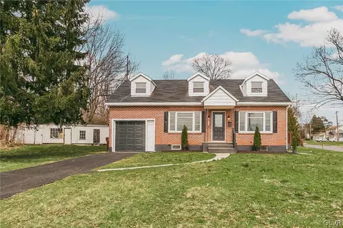 4743 West St, Whitehall, PA 18052