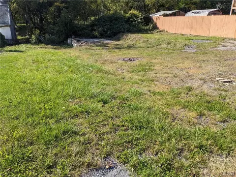 1220 Fretz Ave, Salisbury Twp, PA 18103