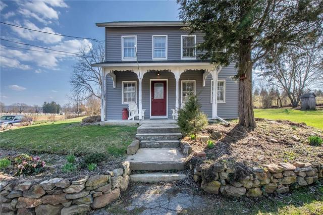 8251 Spring Creek Rd, Alburtis, PA 18011