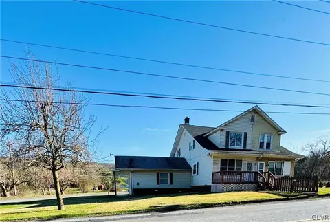 3809 Fireline Rd, Palmerton, PA 18071