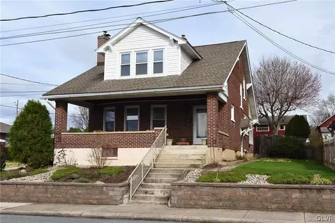 165 Northampton St, Hellertown, PA 18055
