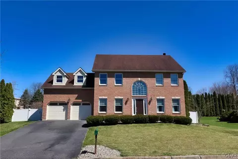 2265 Biddle Ln, Forks Twp, PA 18040