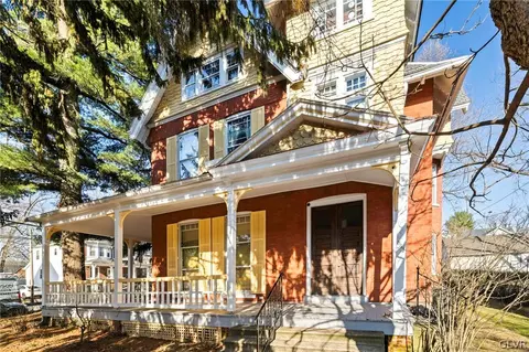 841 Seneca St, Fountain Hill, PA 18015
